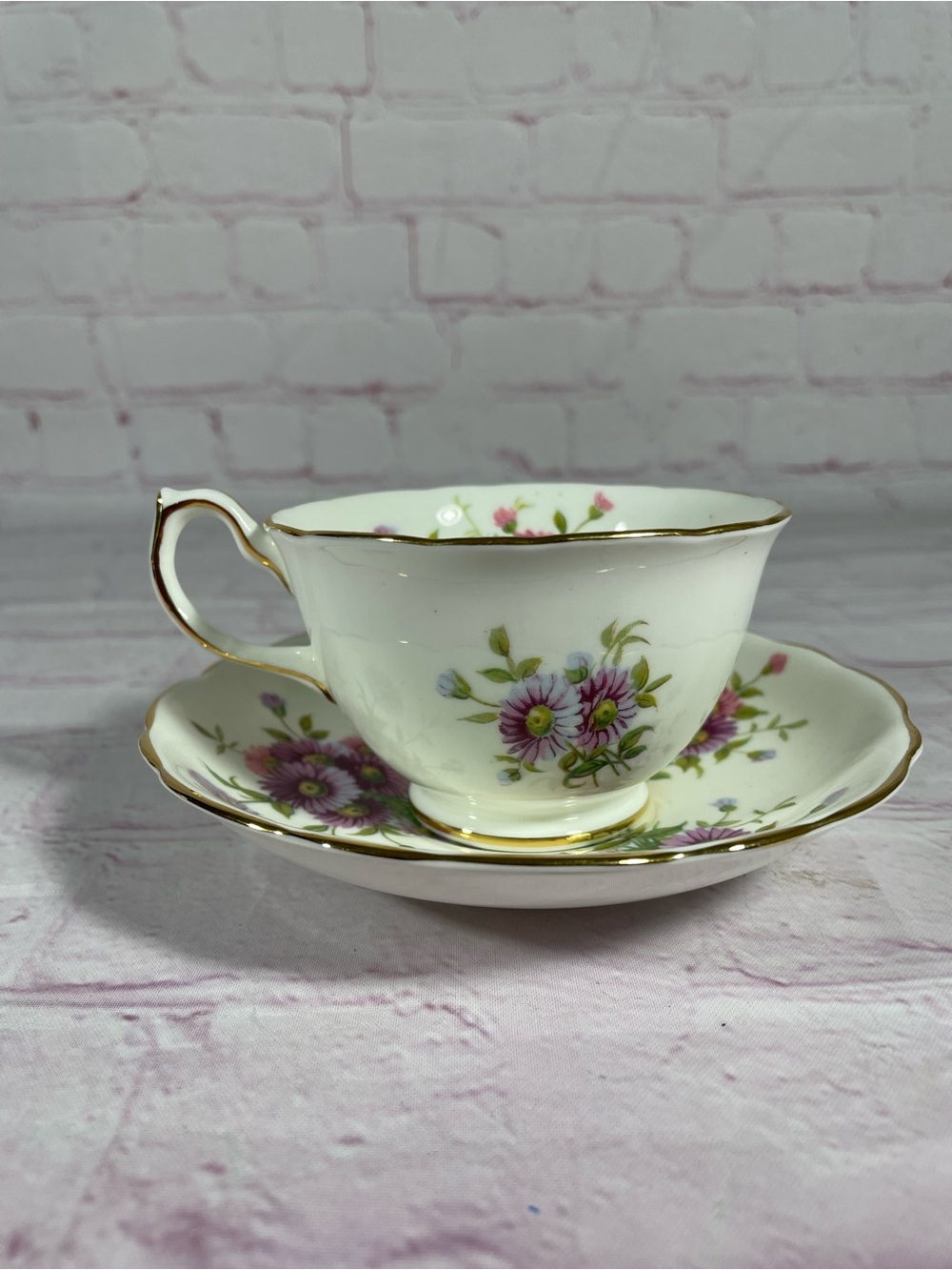 Vintage Hammersley Floral 4149 Bone China Footed Teacup and Saucer Set England - Picture 4 of 10